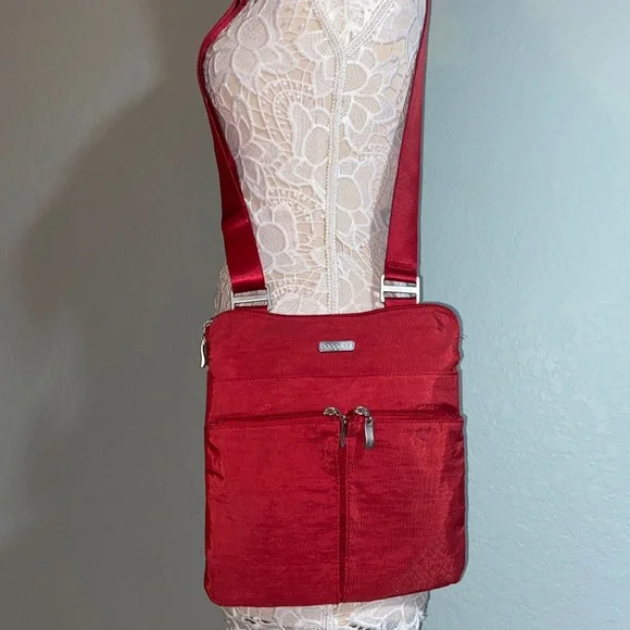 Baggallini | Bags | Nwot Baggallini Red Horizon Crossbody Bag Purse Nylon Pockets | Poshmark Baggallini | Bags | Nwot Baggallini Red Horizon Crossbody Bag Purse Nylon Pockets | Poshmark